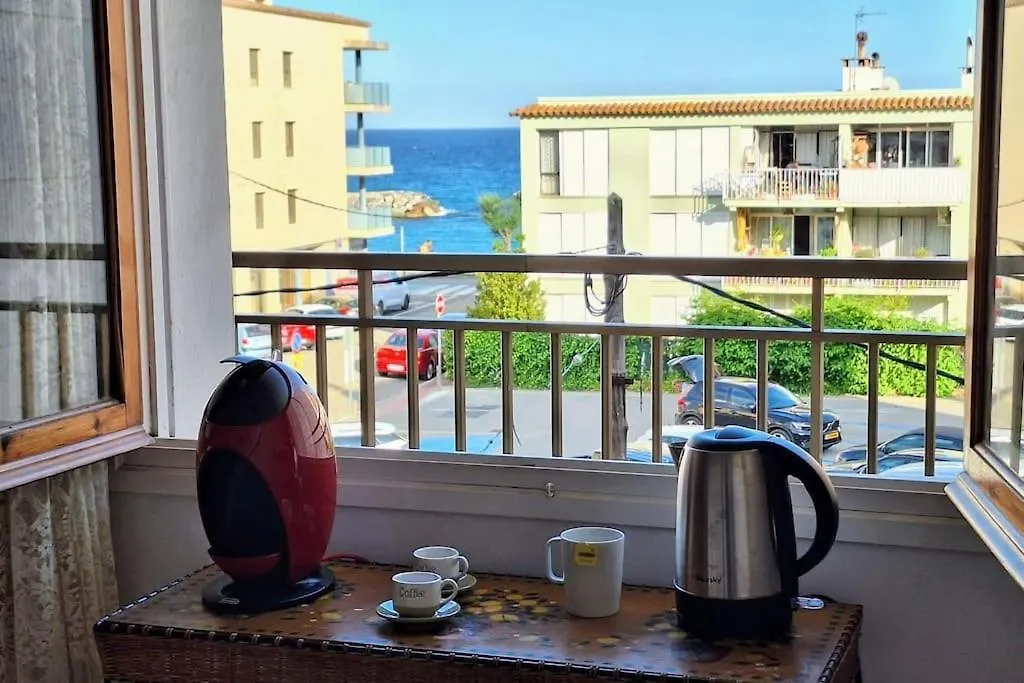 Sea View Family Apartment On Costa Brava With Parking Калонже Испания