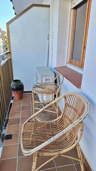 Sea View Family Apartment On Costa Brava With Parking Калонже Испания