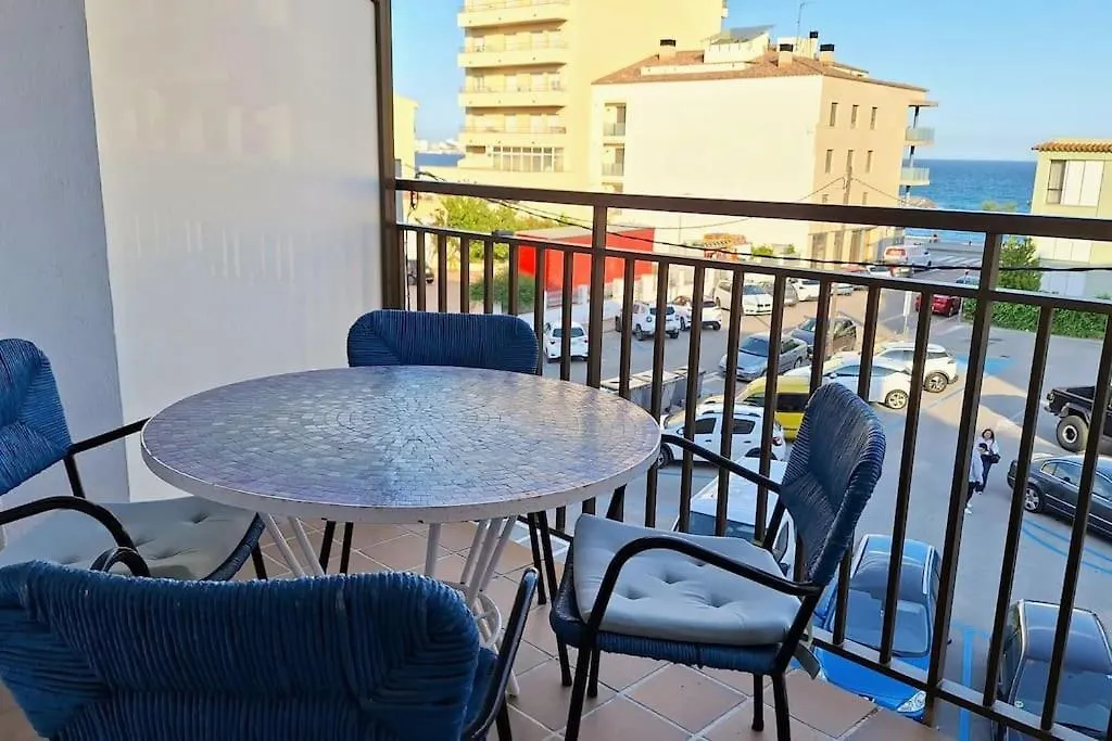 Sea View Family Apartment On Costa Brava With Parking Калонже